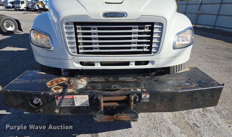 image for item YA0392 2011 Freightliner Business Class M2 106 bucket truck