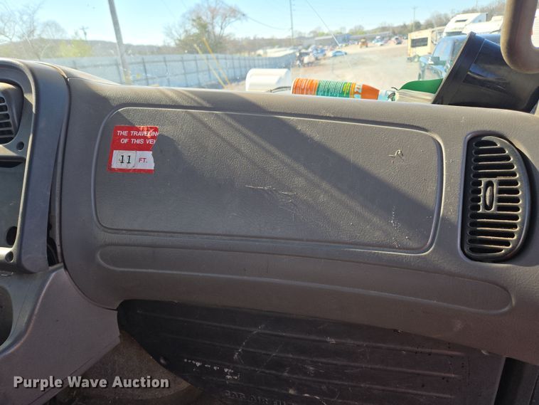 image for item YA0392 2011 Freightliner Business Class M2 106 bucket truck