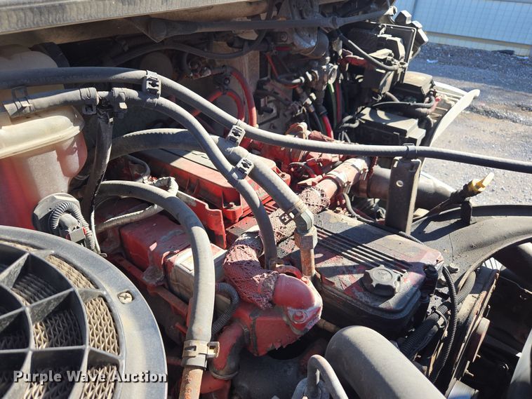 image for item YA0392 2011 Freightliner Business Class M2 106 bucket truck