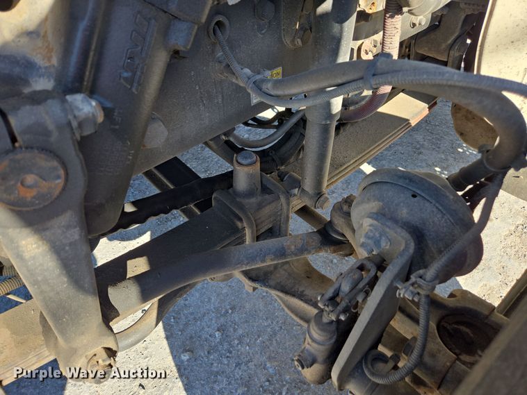 image for item YA0392 2011 Freightliner Business Class M2 106 bucket truck