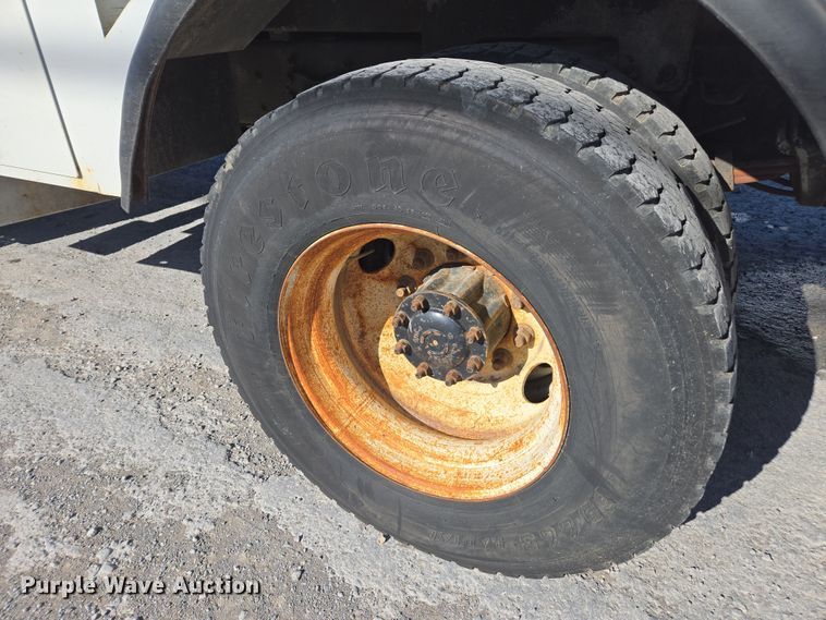 image for item YA0392 2011 Freightliner Business Class M2 106 bucket truck