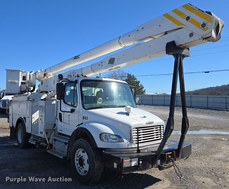 image for item YA0393 2011 Freightliner Business Class M2 106 bucket truck