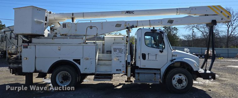 image for item YA0393 2011 Freightliner Business Class M2 106 bucket truck