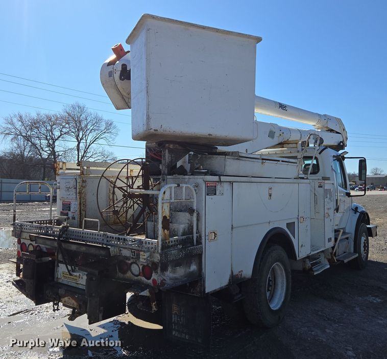 image for item YA0393 2011 Freightliner Business Class M2 106 bucket truck