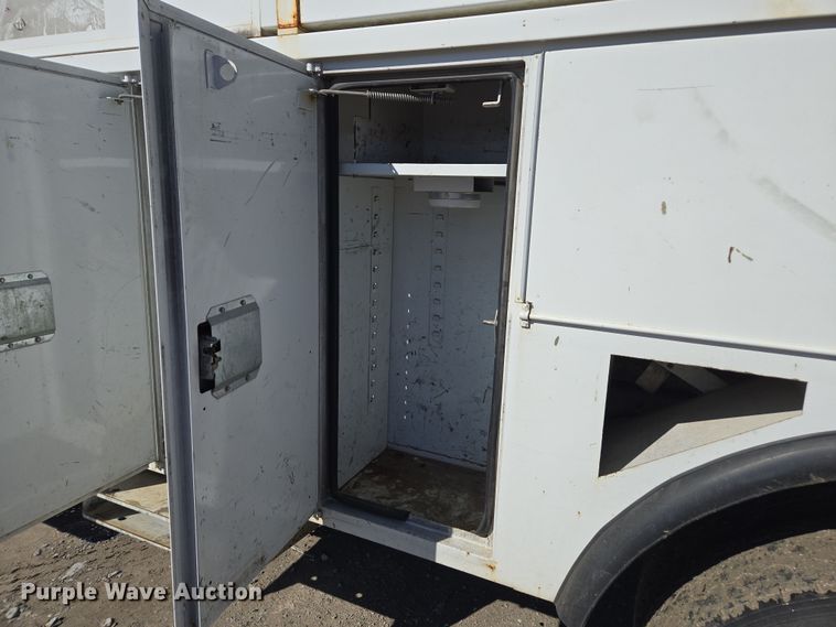 image for item YA0393 2011 Freightliner Business Class M2 106 bucket truck