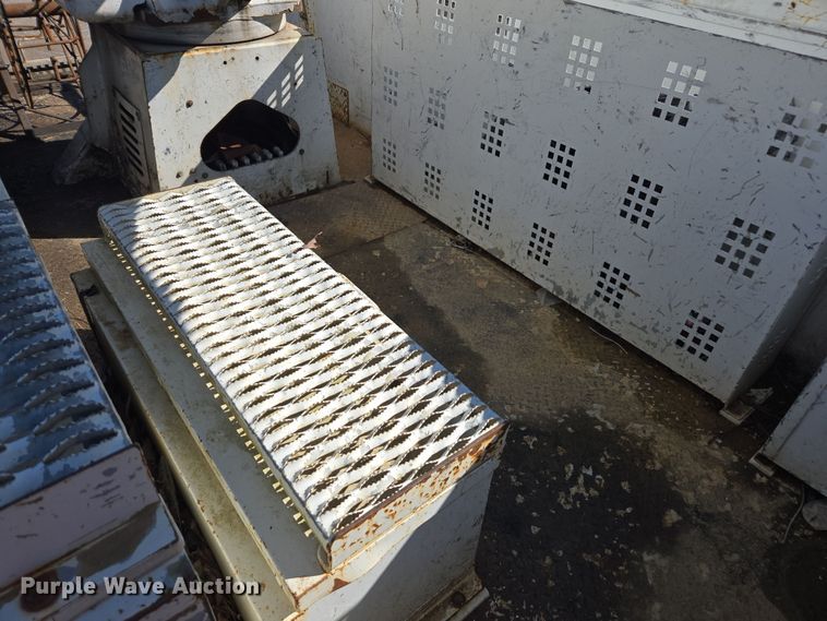 image for item YA0393 2011 Freightliner Business Class M2 106 bucket truck