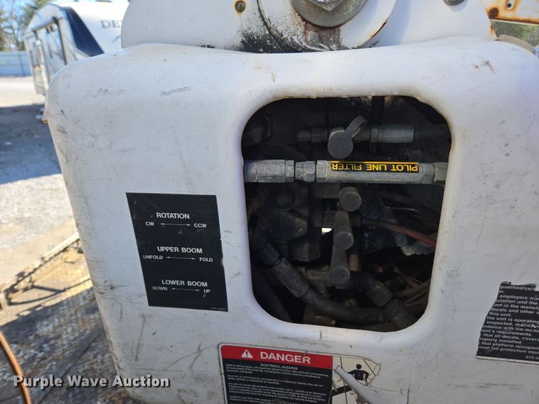 image for item YA0393 2011 Freightliner Business Class M2 106 bucket truck