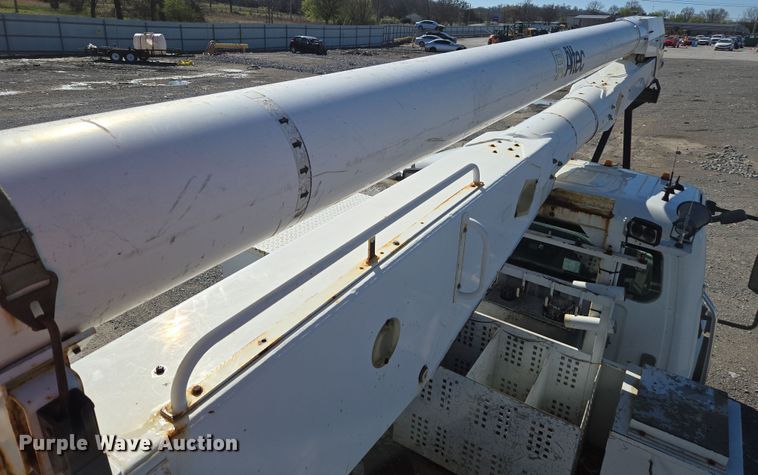 image for item YA0393 2011 Freightliner Business Class M2 106 bucket truck