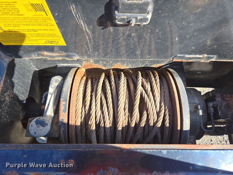 image for item YA0393 2011 Freightliner Business Class M2 106 bucket truck