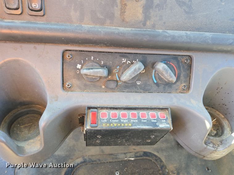 image for item YA0393 2011 Freightliner Business Class M2 106 bucket truck