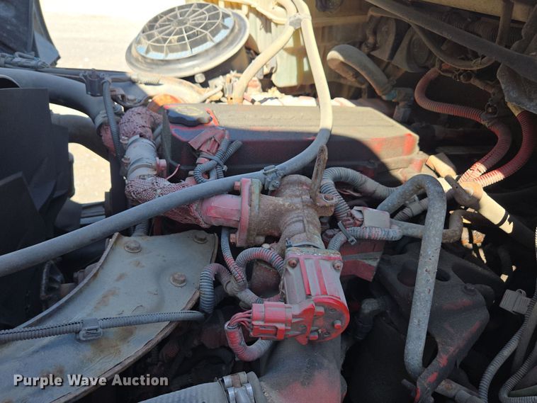 image for item YA0393 2011 Freightliner Business Class M2 106 bucket truck