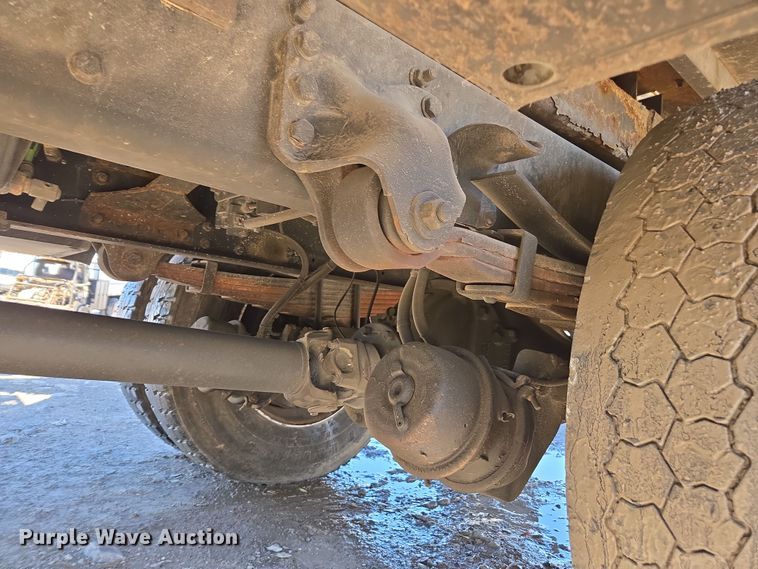 image for item YA0393 2011 Freightliner Business Class M2 106 bucket truck