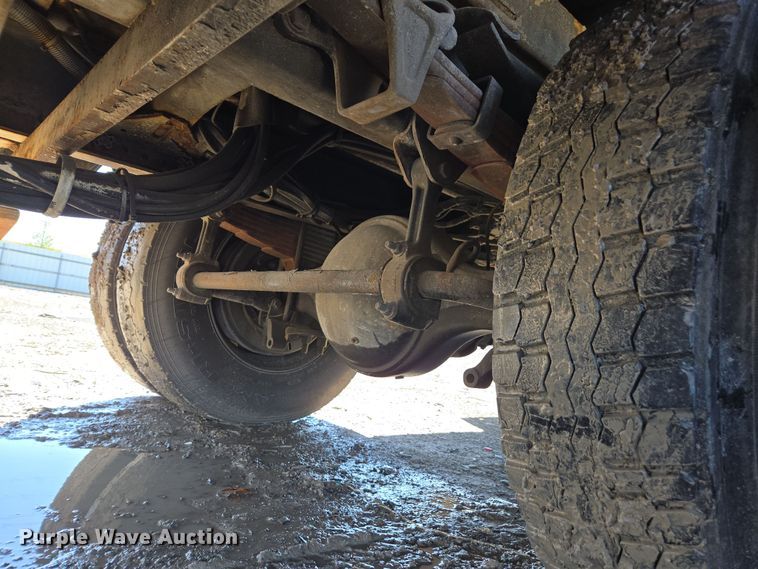 image for item YA0393 2011 Freightliner Business Class M2 106 bucket truck