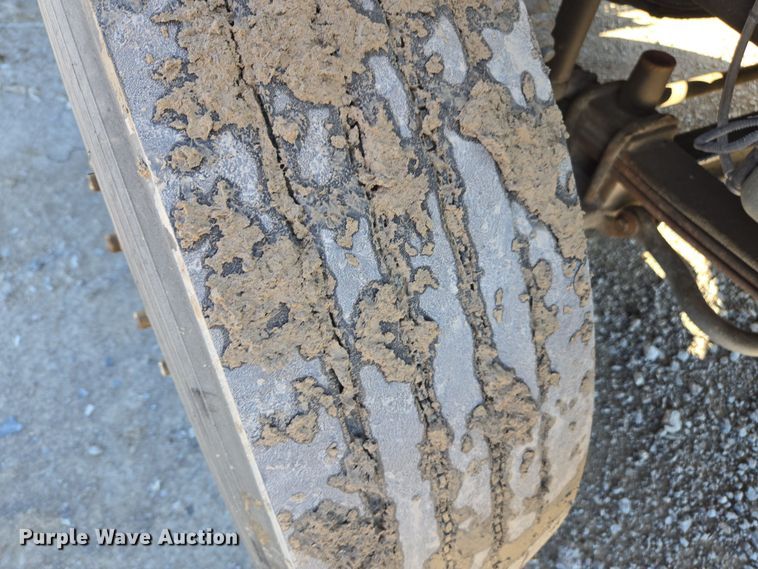 image for item YA0393 2011 Freightliner Business Class M2 106 bucket truck