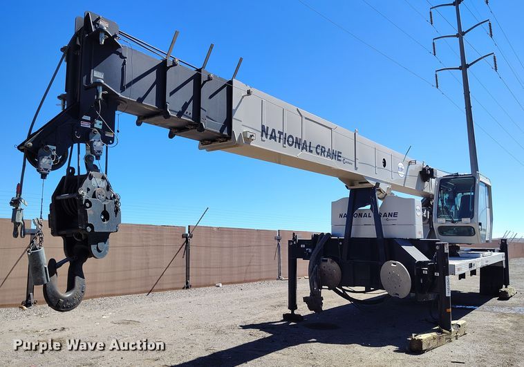 image for item YA0394 National Crane NBT55 crane truck bed