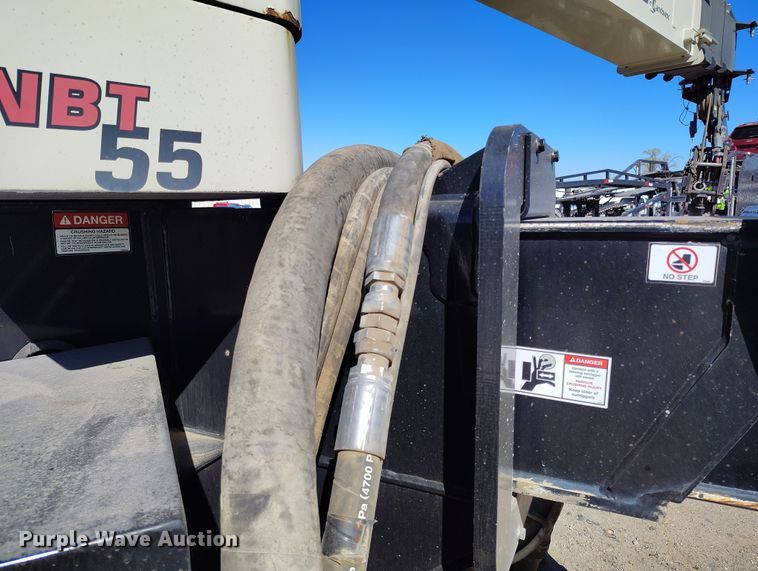 image for item YA0394 National Crane NBT55 crane truck bed