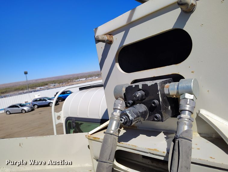 image for item YA0394 National Crane NBT55 crane truck bed