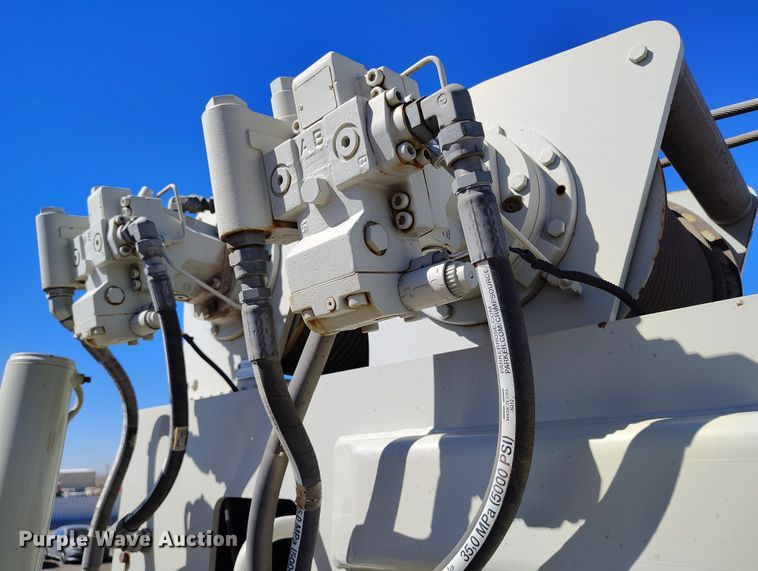 image for item YA0394 National Crane NBT55 crane truck bed