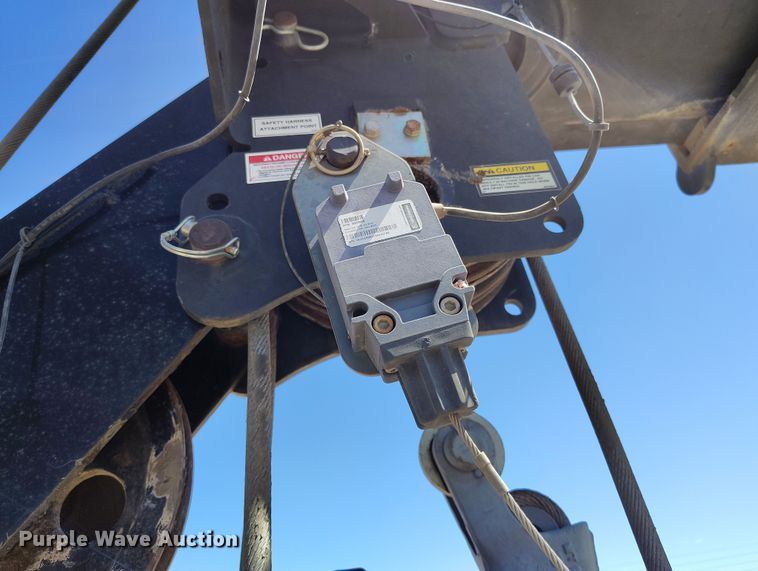 image for item YA0394 National Crane NBT55 crane truck bed