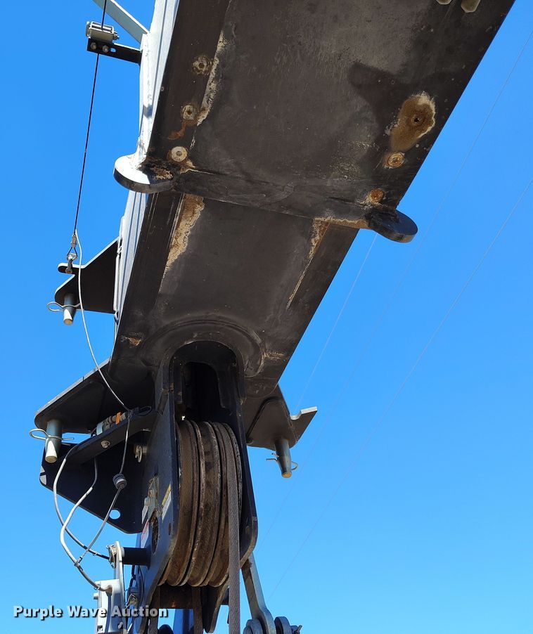 image for item YA0394 National Crane NBT55 crane truck bed