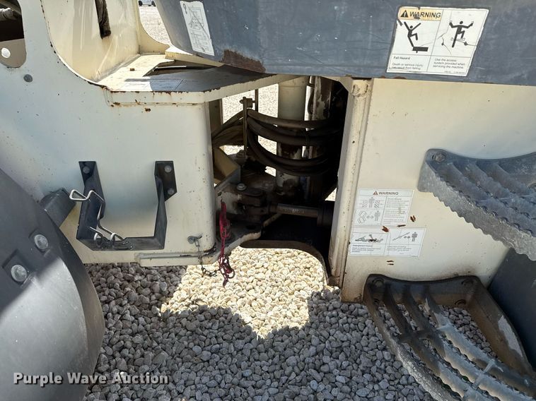 image for item YA0399 2010 Terex TL100 wheel loader