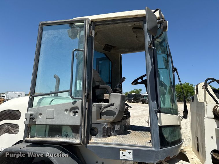 image for item YA0399 2010 Terex TL100 wheel loader