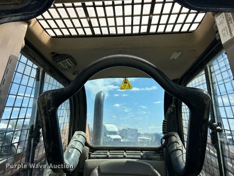 image for item YA0400 2016 Case TR340 tracked skid steer loader