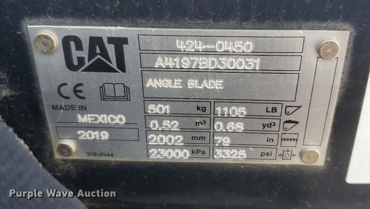 image for item YA0441 2019 Caterpillar 424-0450 skid steer dozer blade