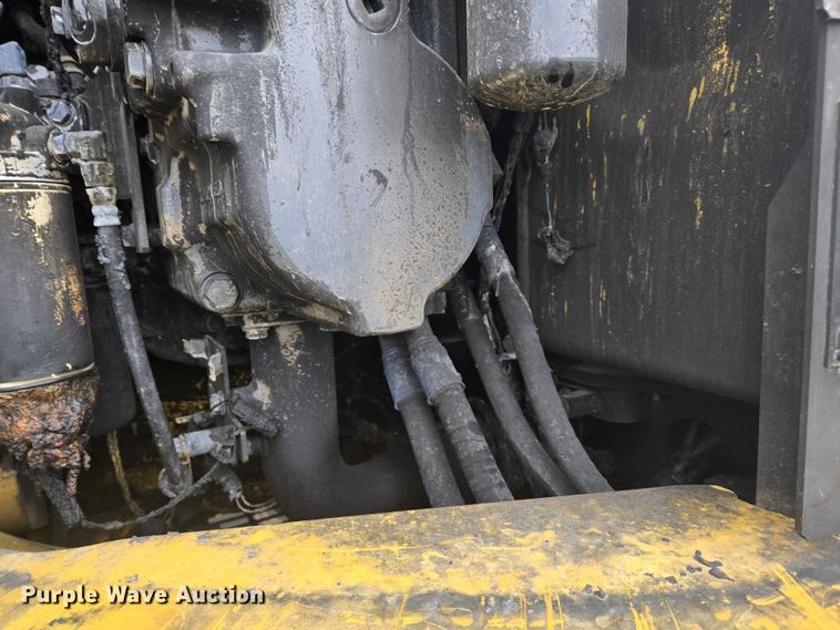 image for item YA0445 2024 Komatsu PC238USLC-11 excavator