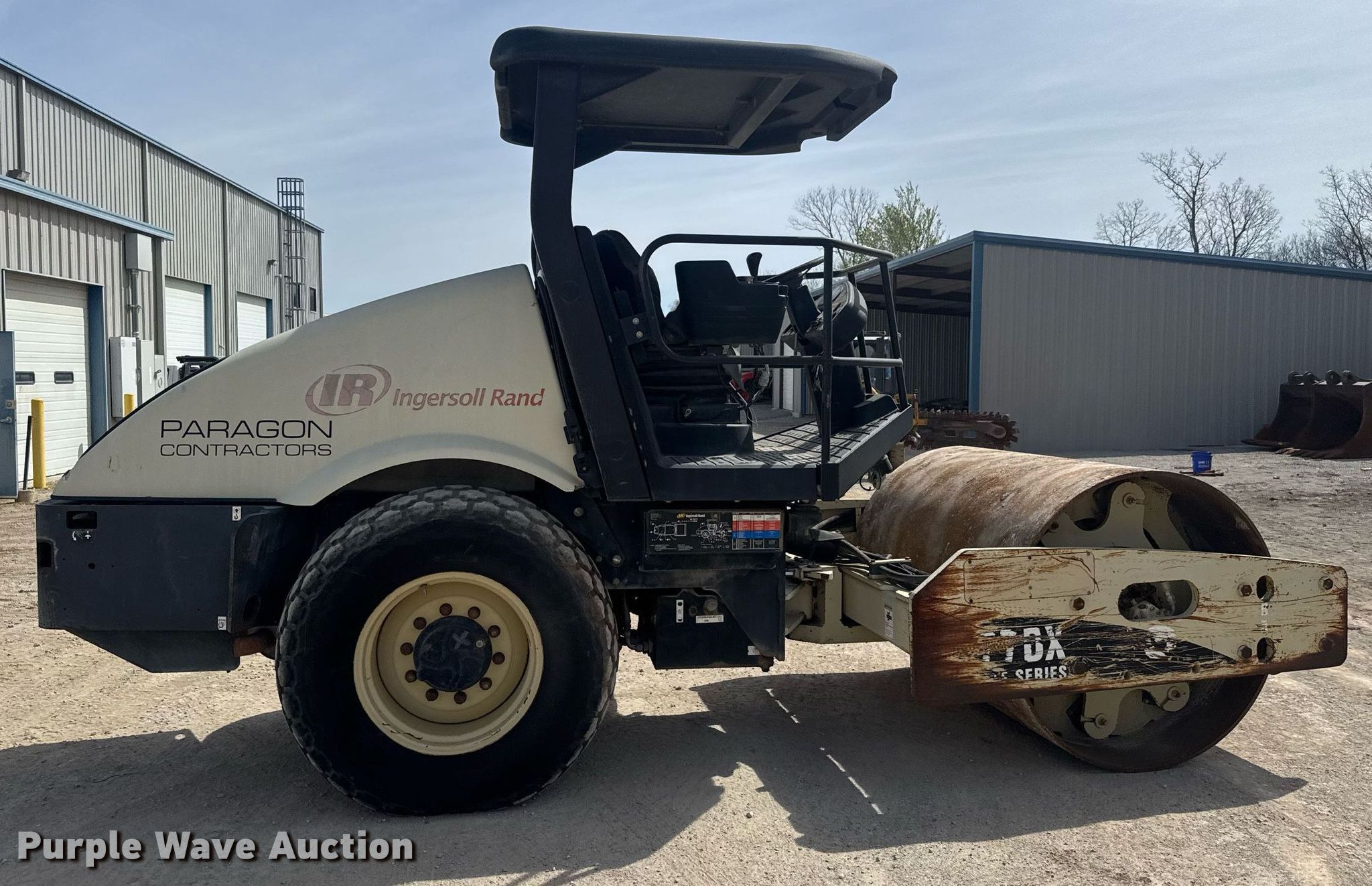 2006 Ingersoll Rand SD-77DX TF single drum vibratory roller