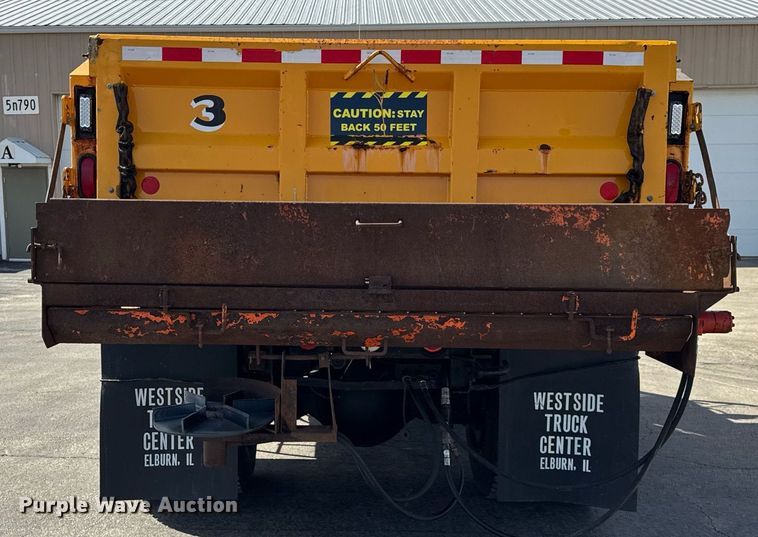 image for item DH9895 1999 International 4900 dump truck