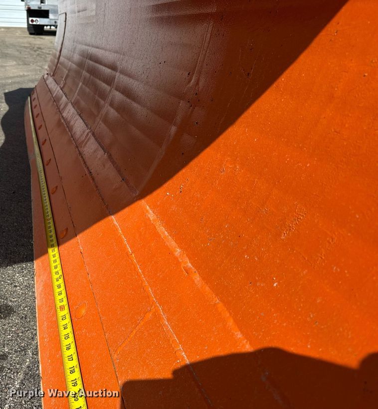 image for item DH9895 1999 International 4900 dump truck