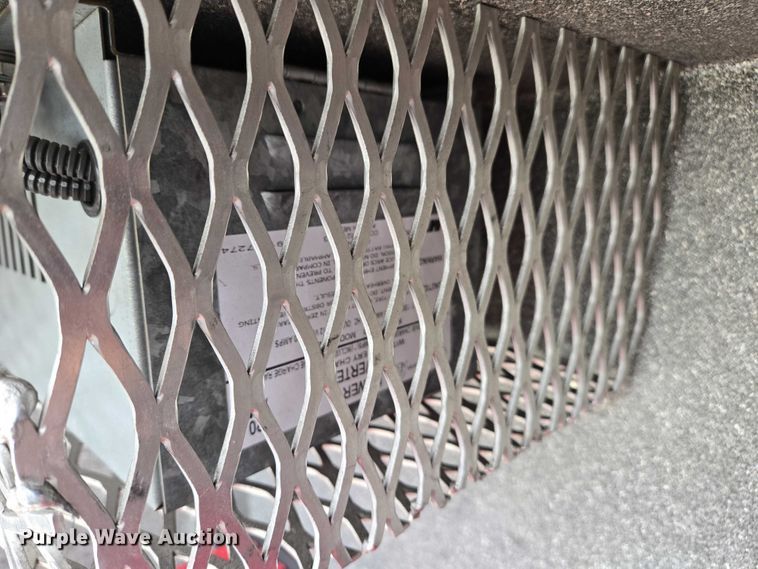 image for item DI6283 2001 Ford E350 ambulance