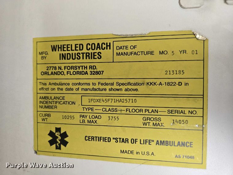 image for item DI6283 2001 Ford E350 ambulance