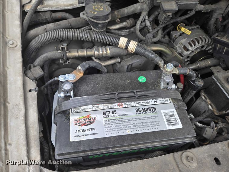 image for item DI6283 2001 Ford E350 ambulance