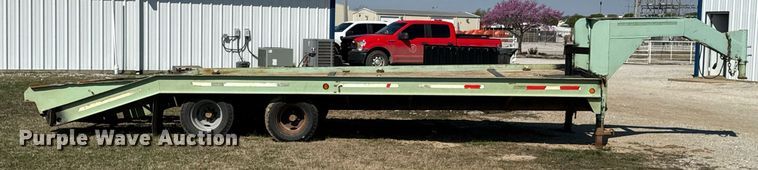 image for item DO0692 1996 Belshe T24-2EGN equipment trailer