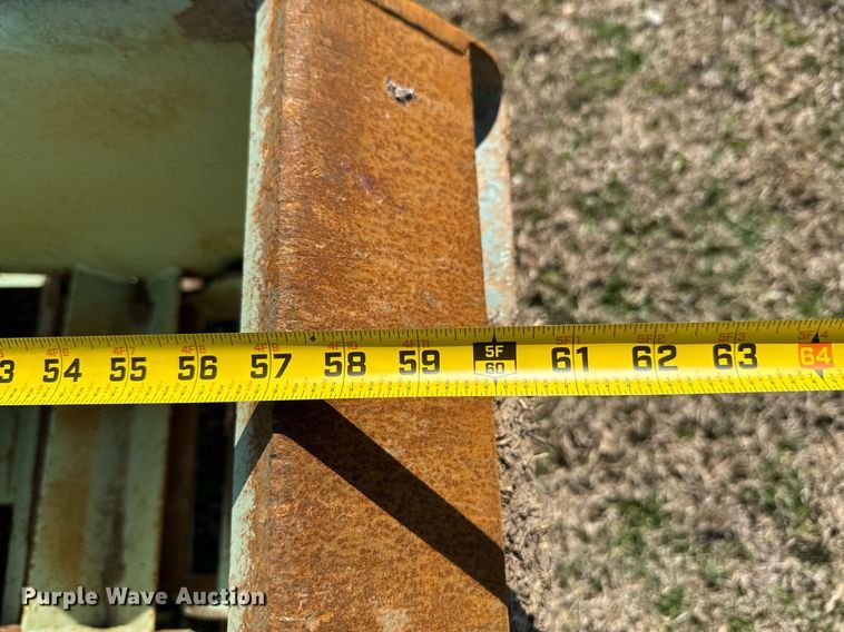 image for item DO0692 1996 Belshe T24-2EGN equipment trailer