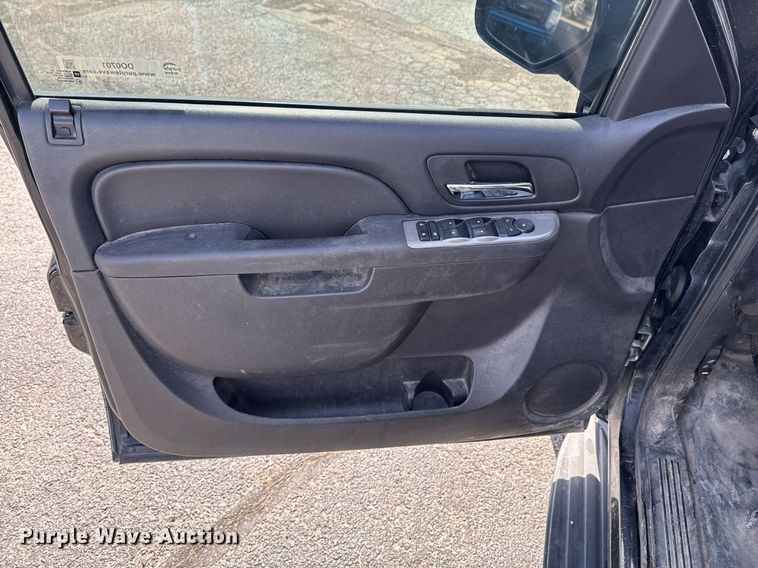 image for item DO0701 2013 Chevrolet Tahoe Police SUV