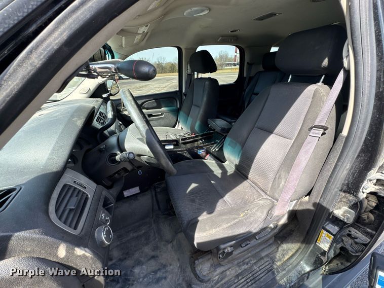 image for item DO0701 2013 Chevrolet Tahoe Police SUV