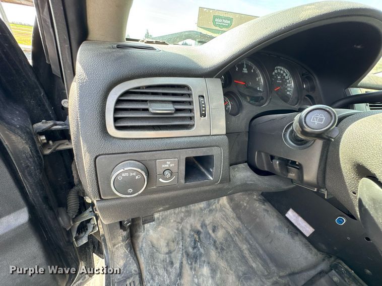 image for item DO0701 2013 Chevrolet Tahoe Police SUV