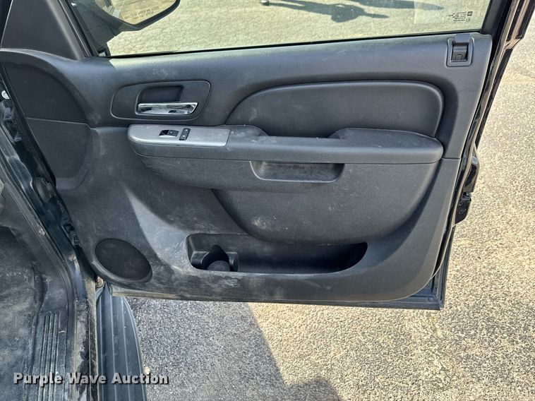 image for item DO0701 2013 Chevrolet Tahoe Police SUV