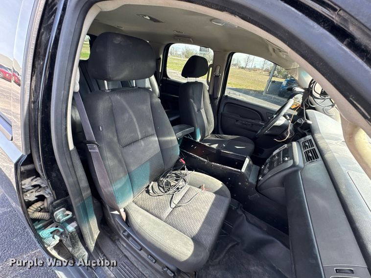 image for item DO0701 2013 Chevrolet Tahoe Police SUV