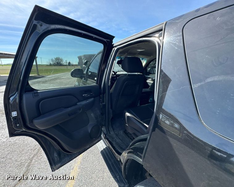 image for item DO0701 2013 Chevrolet Tahoe Police SUV