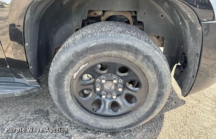 image for item DO0701 2013 Chevrolet Tahoe Police SUV