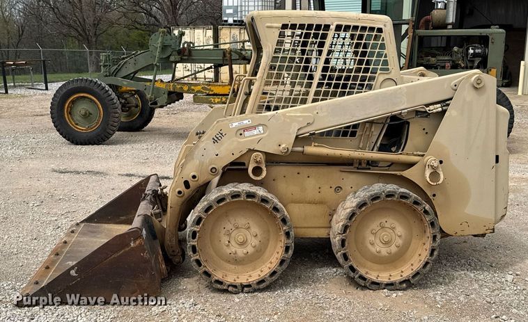 image for item DO0753 2005 Bobcat S150 skid steer loader