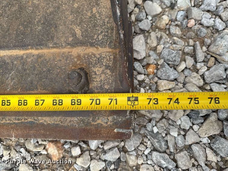 image for item DO0753 2005 Bobcat S150 skid steer loader