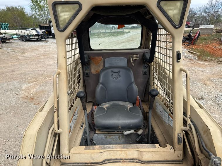 image for item DO0753 2005 Bobcat S150 skid steer loader