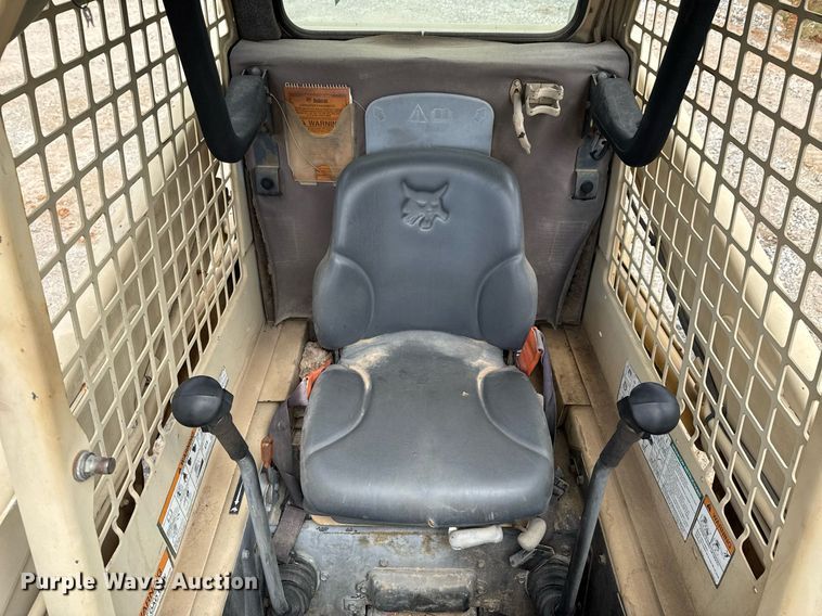 image for item DO0753 2005 Bobcat S150 skid steer loader