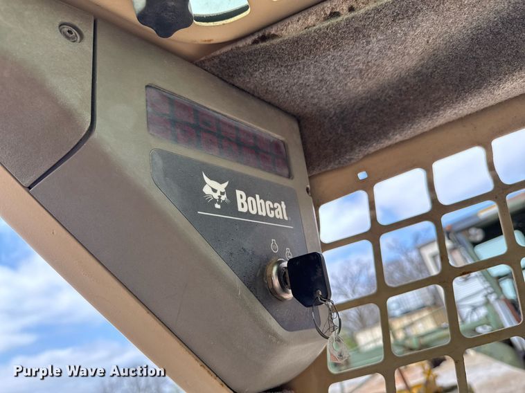 image for item DO0753 2005 Bobcat S150 skid steer loader