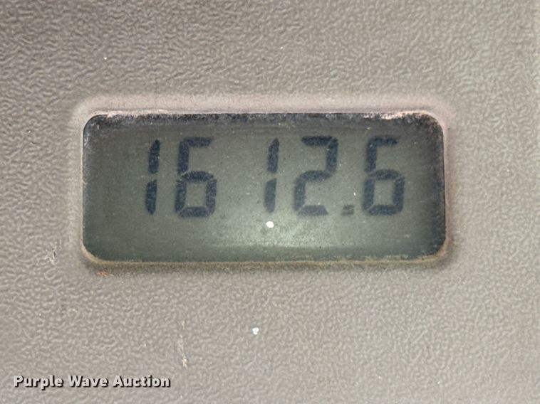 image for item DO0753 2005 Bobcat S150 skid steer loader